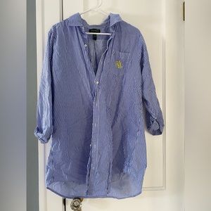 Long-sleeve button-up shirt dress